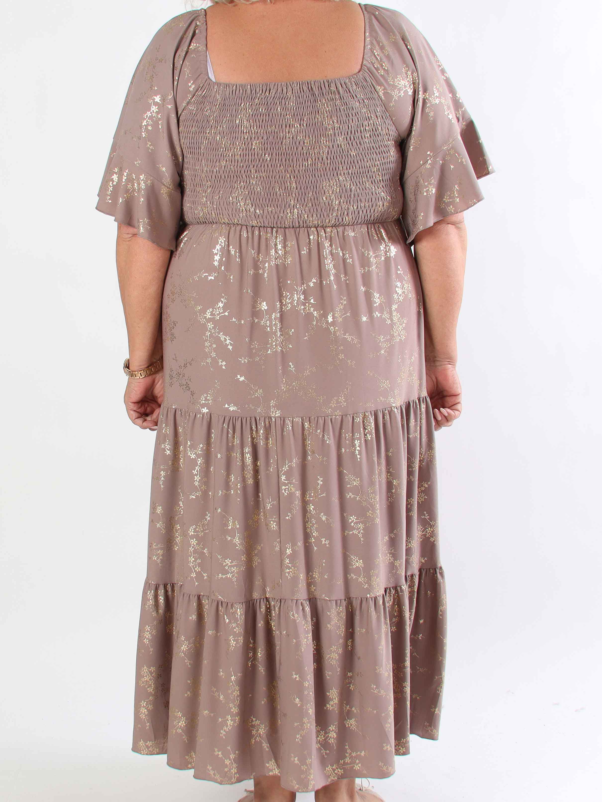 Elna Gold - Ensfarvet plus size kjole med smock og guld print